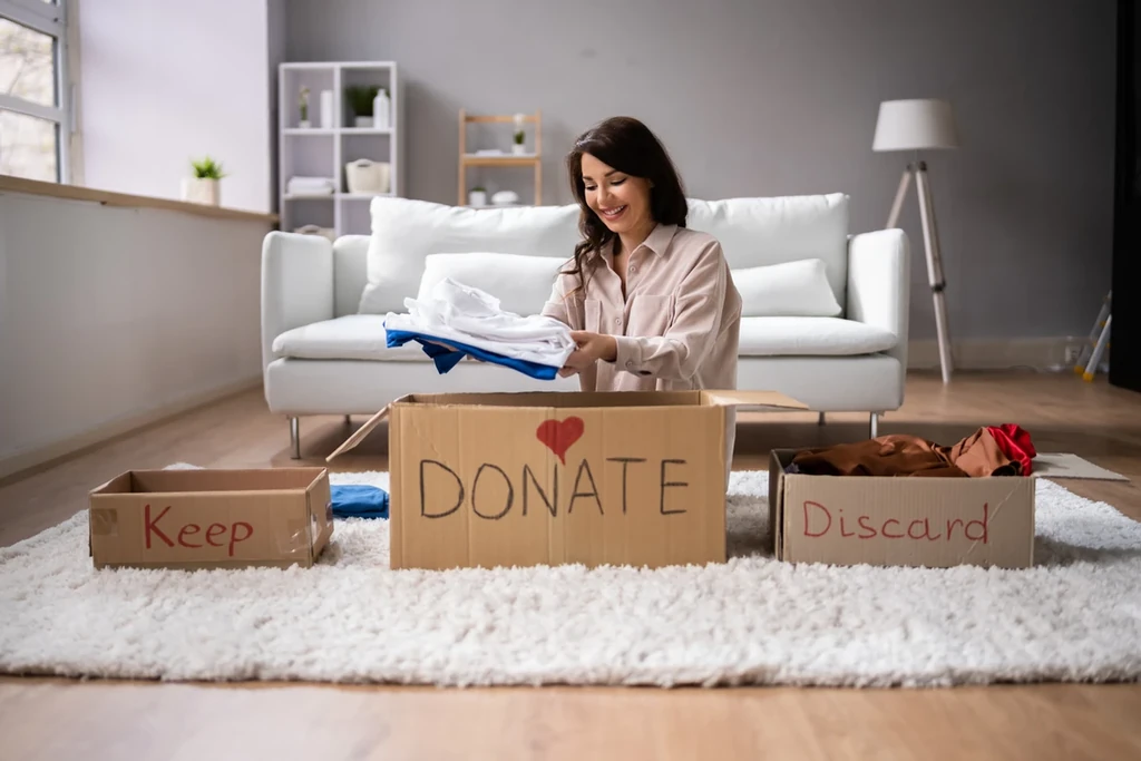 Featured image for Downsizing 101: How StorageMax Can Help You Declutter